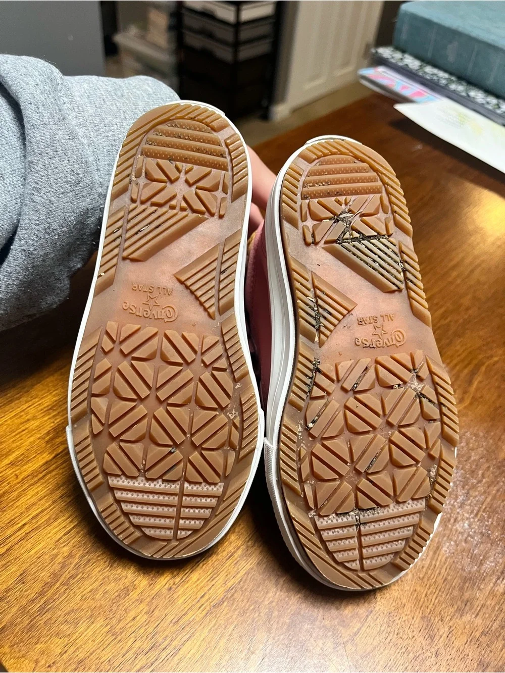 Kids Pink High-Top Velcro Sneakers converse boots size 9 C